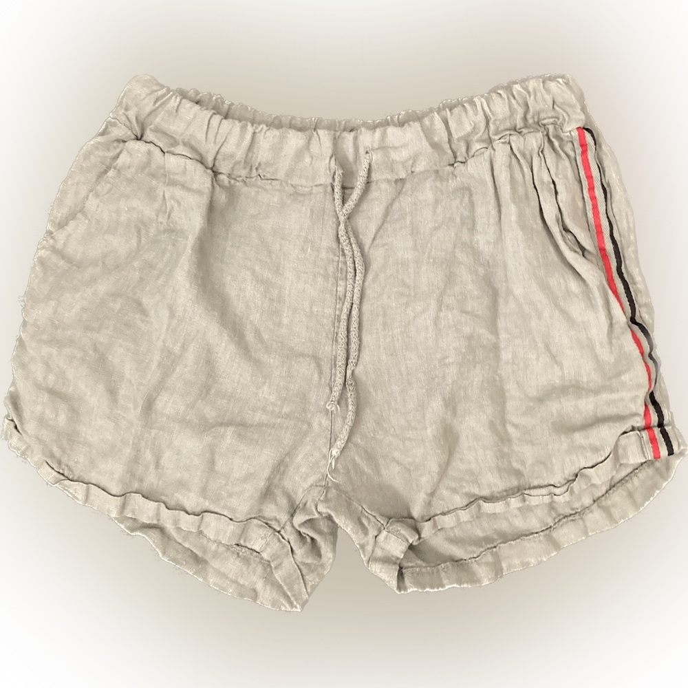 Sandra Fellini Women’s Italian 100% Linen Green Shorts